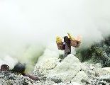 Foto: Sulfur Crater in Moonlight