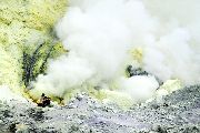 Foto: Sulfur Crater in Moonlight