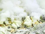 Foto: Sulfur Crater in Moonlight