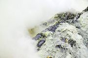 Foto: Sulfur Crater in Moonlight