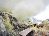Foto: Sulfur Crater in Moonlight
