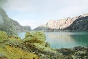 Foto: Sulfur Crater in Moonlight