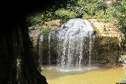 Foto: Vietnam. Bits of Authenticity and Economic Growth Craze