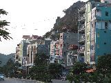 Foto: Vietnam. Bits of Authenticity and Economic Growth Craze