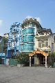 Foto: Vietnam. Bits of Authenticity and Economic Growth Craze