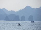 Foto: Vietnam. Bits of Authenticity and Economic Growth Craze