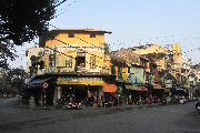 Foto: Vietnam. Bits of Authenticity and Economic Growth Craze