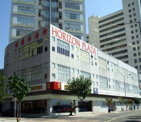 Horizon plaza prada outlet outlet