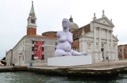 Foto: Gigantic sculptures