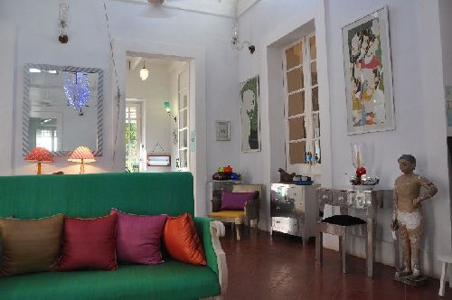 Another Travel Guide Do kindly call her in advance.