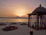Foto: ABU DHABI AND DUBAI: BETWEEN AUTHENTICITY AND A MIRAGE