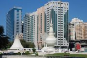 Foto: ABU DHABI AND DUBAI: BETWEEN AUTHENTICITY AND A MIRAGE