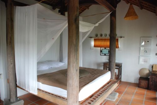 Ki-em Art House Resort