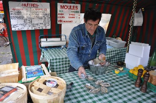 Oysters at the Place Sainte-Catherine
