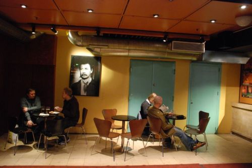 Corona Bar