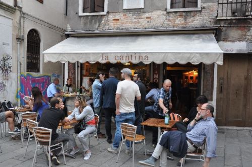 Enoteca La Cantina